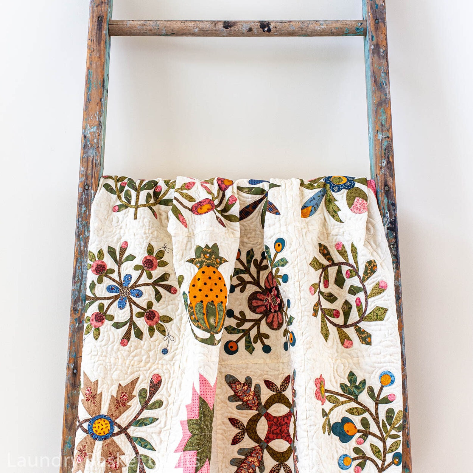 Elegant Quilted Laundry Basket main image 1