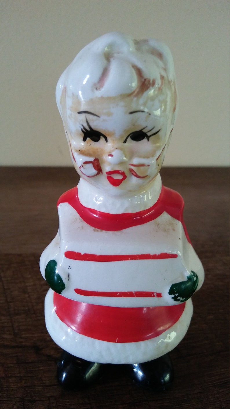 Claus Salt /& Pepper Shakers Holding Christmas Gifts Hand Painted Ceramic Japan Santa And Mrs
