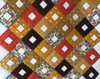 Colcha de patchwork tradicional de cuadros otoñales