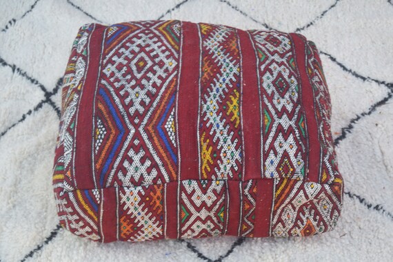 furniture moroccan pouf Kilim pouf Vintage Handmade poufs Square design Embroidered Berber pouf Home decor kilim Moroccan pouf Home chair