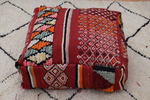 Kilim pouf Embroidered pouf Handmade Sabra pouf Moroccan poufs Decorative pouf Floor Pouffe Home decor Vintage pouf Azilal Berber poufs
