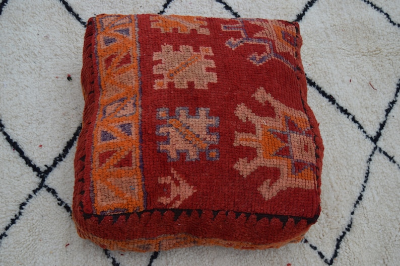 Furniture moroccan pouf Vintage kilim poufs Embroidered Square design Moroccan pouf Berber pouf Home decor Home chair kilim pouf