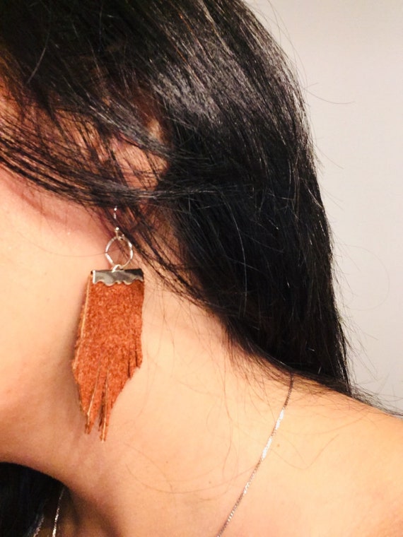 flat earrings for ladies