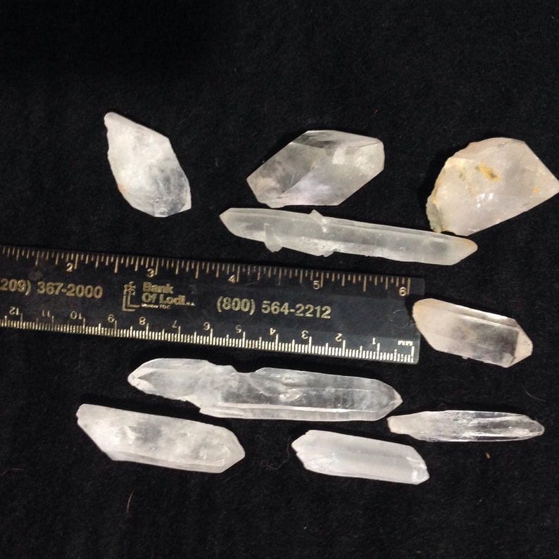Quartz points9 pieces clear quartz