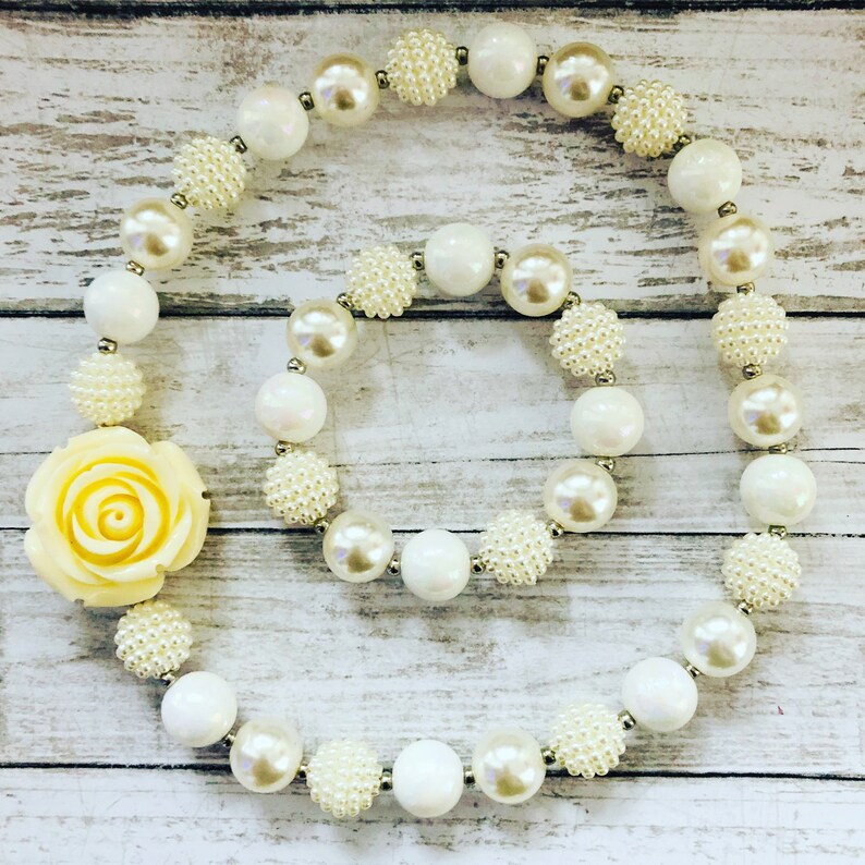 Girls Bubblegum Bead Necklace Girl Bead Necklace BDay Girl Bracelet Little Girl Chunky Necklace,Toddler Jewelry Charlotte Girl Necklace