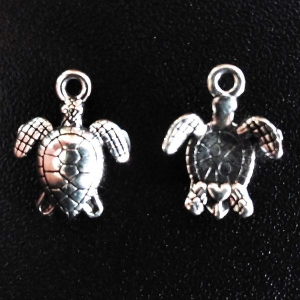 20 Sea Turtle Charms 16mm x 13mm Antique Silver