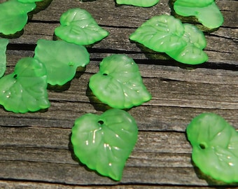 Frosted Green Lucite Leaf Beads 15mm Heart Shaped Charms for Jewelry Making