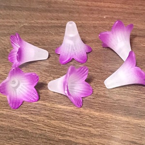White With Violet  Hand Painted Tips Lucite Trumpet Flower Beads