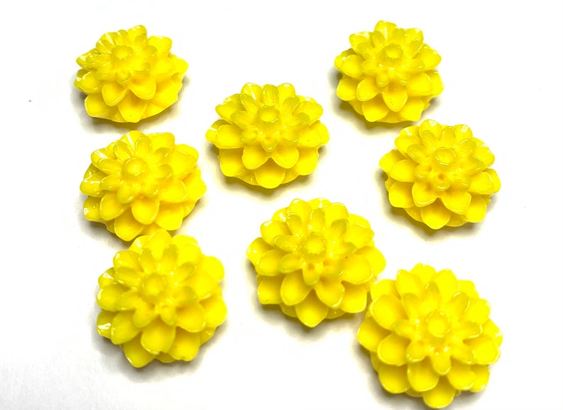 10 Chrysanthemum Cabochon Flower 15mm-Pick Your Color