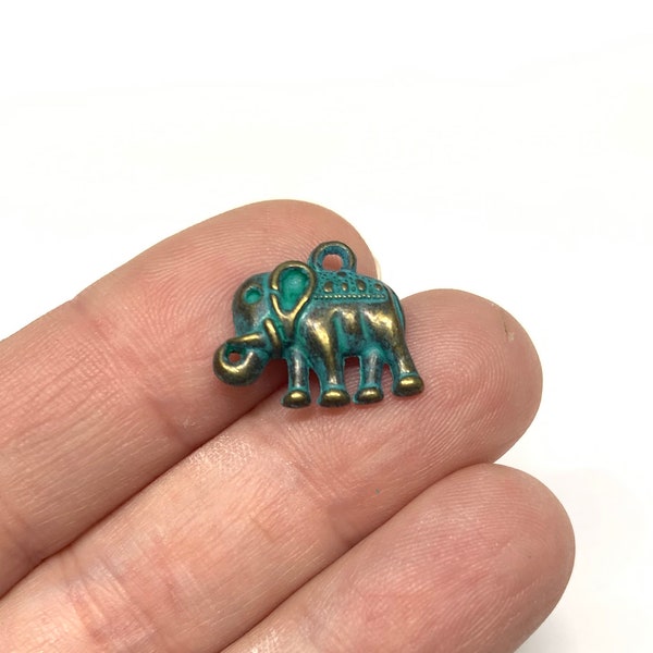 10 Patina Elephant Charms 15mm x 17mm