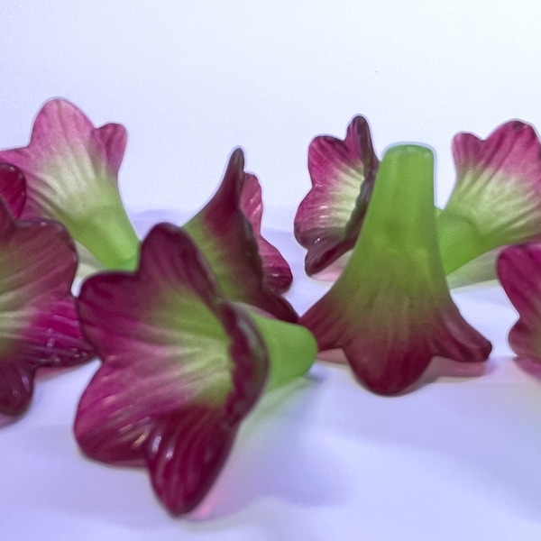 Green and Magenta Hand Painted Lucite Trumpet Flower Beads 22mm