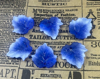 Dark Blue an White Hand Painted Lucite leaf Flower Beads