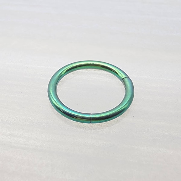 GREEN Implant Grade Titanium Septum Clicker ANODIZED Piercing Ring, ASTM F 136 Conch Cartilage Earring Nose Ring Hoops