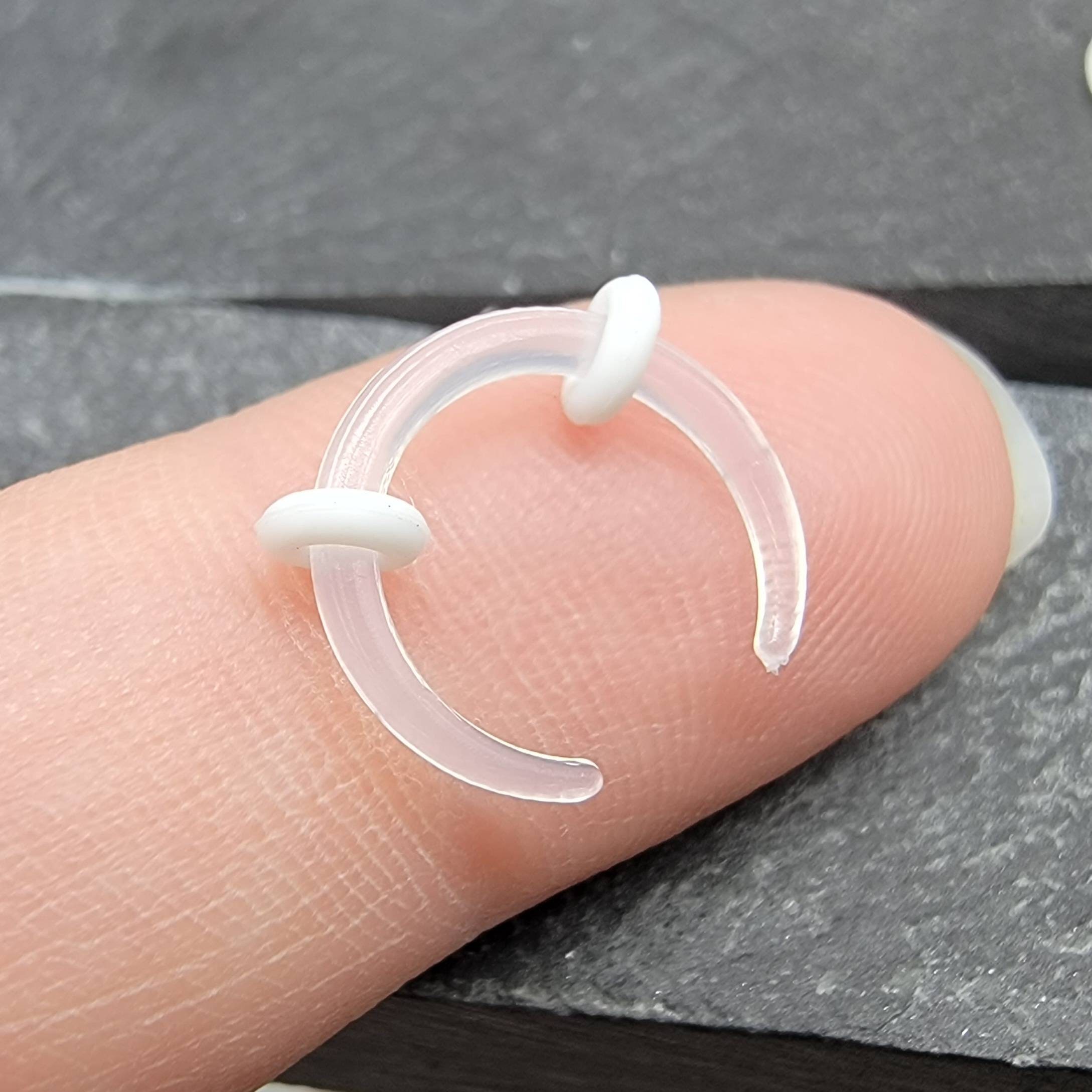 Discover 70+ plastic earrings for mri 3tdesign.edu.vn