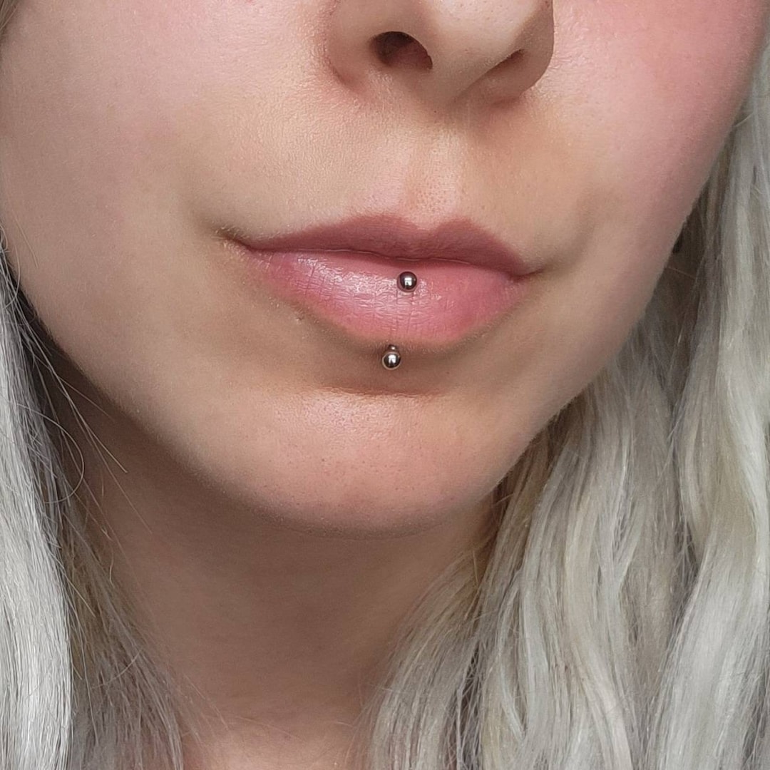 Vertical Labret Lip Ring Silver Curved Barbell in 16g 6mm Etsy