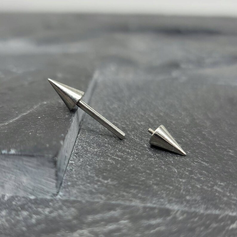 Large Spike Bridge Piercing, 14g Internally Threaded Straight Barbell ...