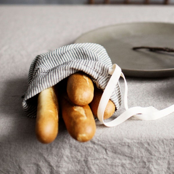 Linen bread bag. Washed soft linen bread keeper with drawstring. Natural stonewashed linen reusable toys bag . Linen storage bag