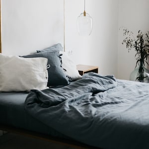 Linen bedding set. King or Queen size duvet cover and 2 pillow cases with ties in dusty blue, gray, woodrose, white