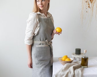 Linen apron. Gray striped linen full apron with pockets. Soft kitchen apron for women and man. Custom color bib apron. Mother's day gift