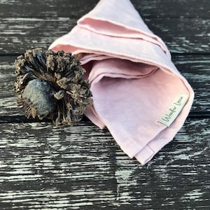 Linen napkin. Washed soft linen table napkin. Dusty rose stonewashed table linen for Wedding. Rustic pink cloth napkins. Mother&#39;s day gift