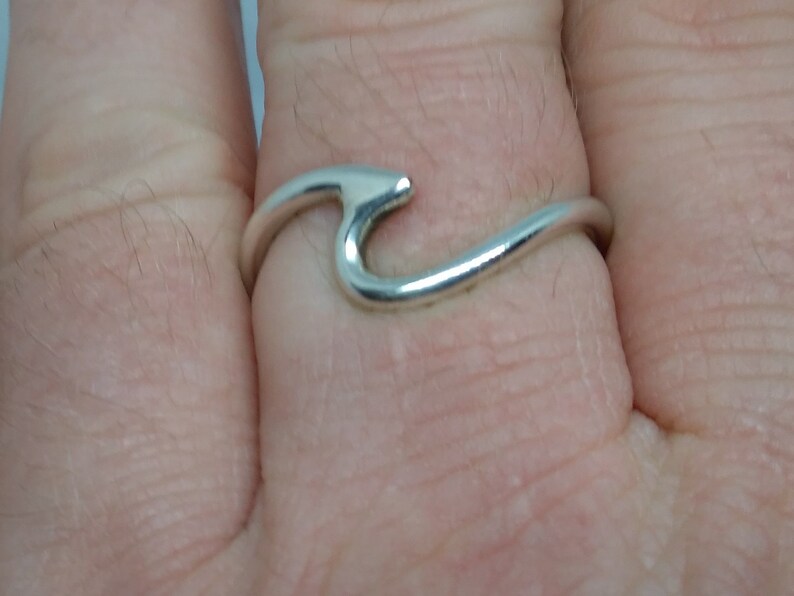 Wave ring