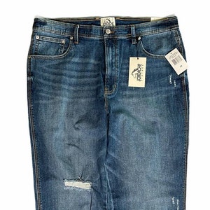 NEW Jordache Vintage Womens Raw Hem High Rise Distressed Straight Jeans Size 34