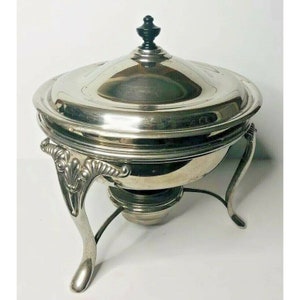 Vintage Manning Bowman & Co 4 Piece Silver Plate Chafing Dish and Pan w/ Burner