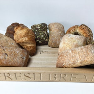 Bread cutting board, Crumb catcher style, Available in many woods, Oak, Beech cherry or Walnut. Customisable bread cutting board. image 8