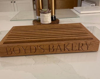 Customizable Crumb Catcher Bread Cutting Board: Oak, Beech, Cherry, or Walnut