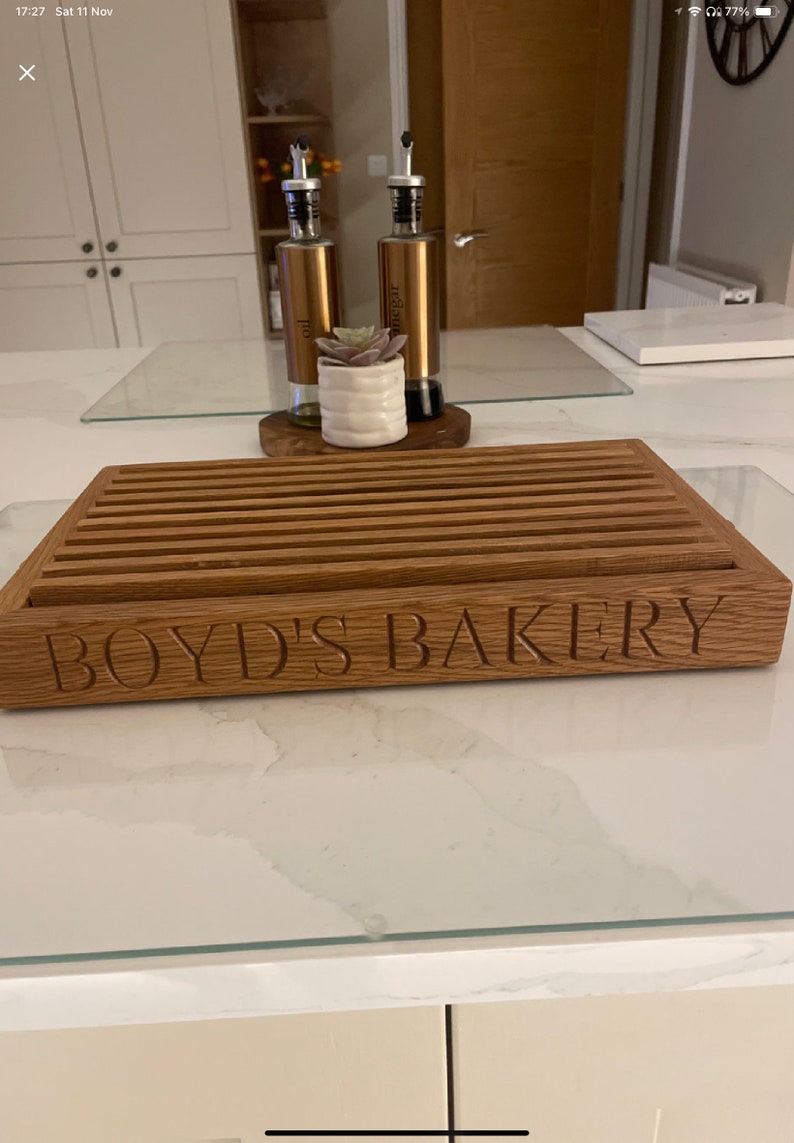 Bread cutting board, Crumb catcher style, Available in many woods, Oak, Beech cherry or Walnut. Customisable bread cutting board. image 10