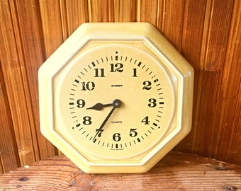 German ceramic clock, Ceramic clock, German clock with battery, German wall clock, German wall clock from the 70's, Made in West Germany