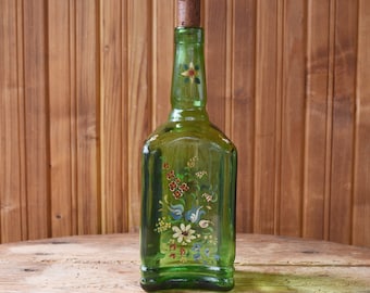 Glass bottle for collectors, Wine bottle, Hand-painted bottle, Gift for collectors, Hand-painted green bottle, Vintage gift, Made in Germany