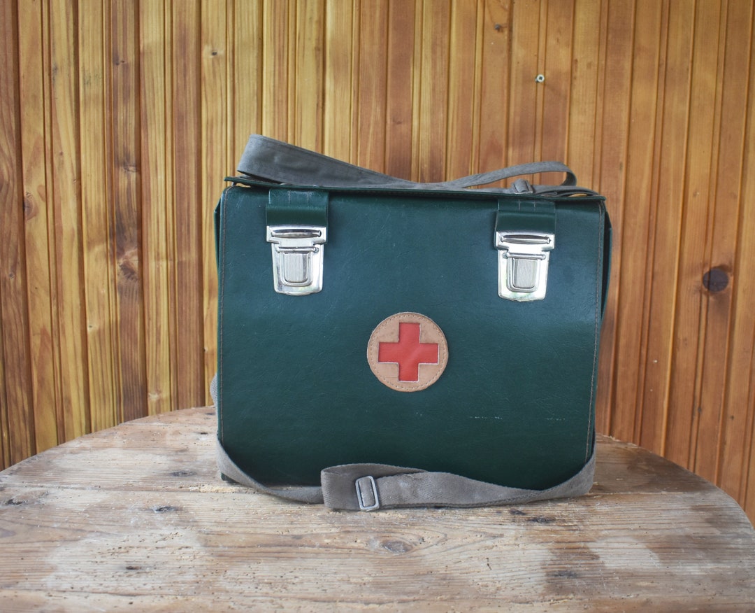 Military Medical Bag Vintage First Aid Bag Vintage Medical Etsy