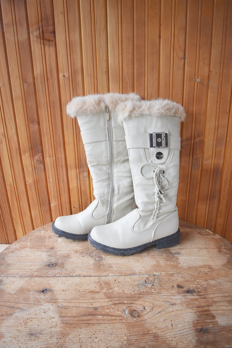 white 90s boots