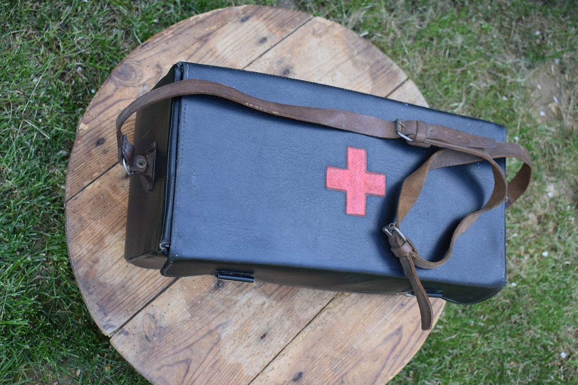 Large Military Medical Bag Vintage First Aid Bag Vintage Etsy
