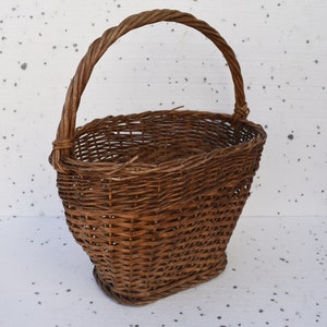 Cesta de mimbre antigua, cesta grande vintage, cesta tejida, cesta de punto vintage, cesta de mimbre retro, cesta rústica, cesta hecha a mano, decoración del hogar