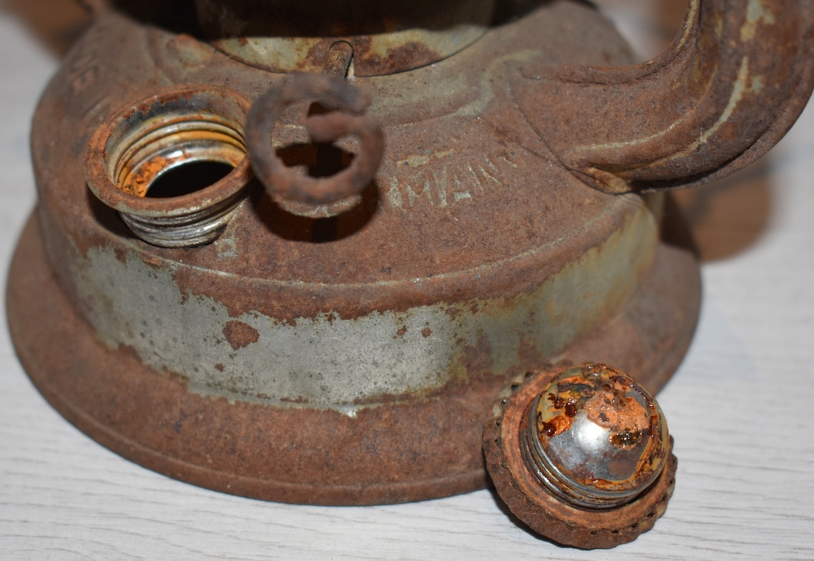 Lampada Da Tavolo Flessibile Vintage Degli Anni '50 Con Base In Metallo Fuso, Usata E In Buone Condizioni Di Funzionamento. - Italia - Foto 13