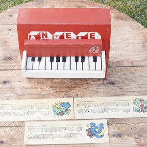 Kinderklavier cheap toy piano