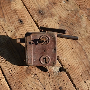 Pestillo deslizante, cerradura de perno de puerta, cerradura de puerta  corredera, perno con tornillos, manija de cerradura de puerta corrediza de