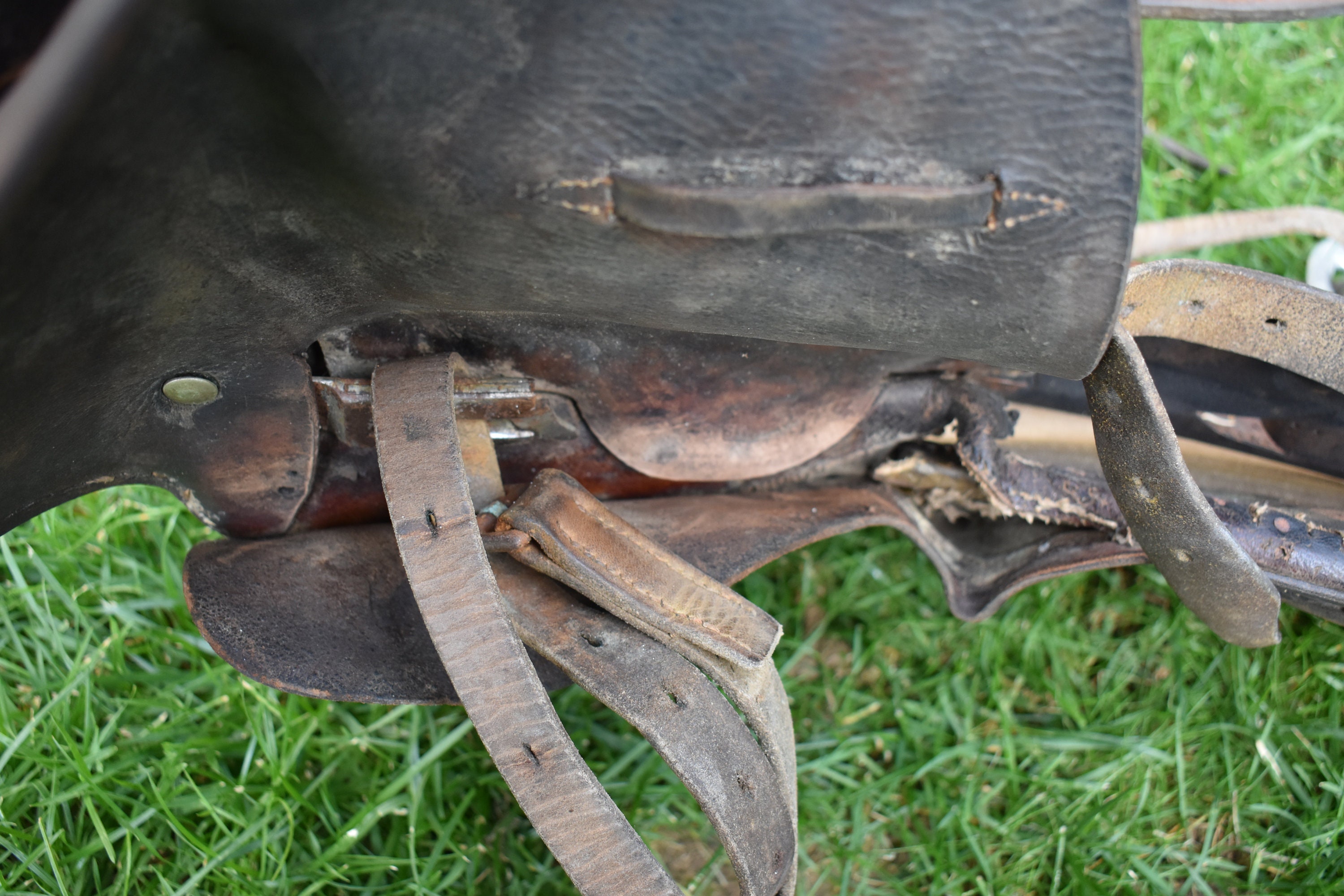 Ancienne Selle cheval pour décoration - Décoration