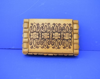 Vintage Pyrographed Wooden Jewelry Box: Retro Keepsake Storage