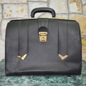 Vintage Doctor's Bag, Vintage Briefcase, Document briefcase, Doctor's Bag, Vintage Travel Bag, Attorney's Briefcase, Black leatherette bag