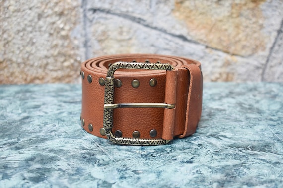 Vintage Italian Leather Belt with Large Brass Buckle Vintage Italian Brown Leather Belt by Symbols With Massive  main image 2