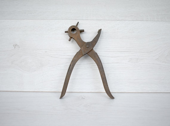 Leather Hole Punch Pliers 9 with Multi-size Rotating Wheel for Belts, -  California Tools And Equipment