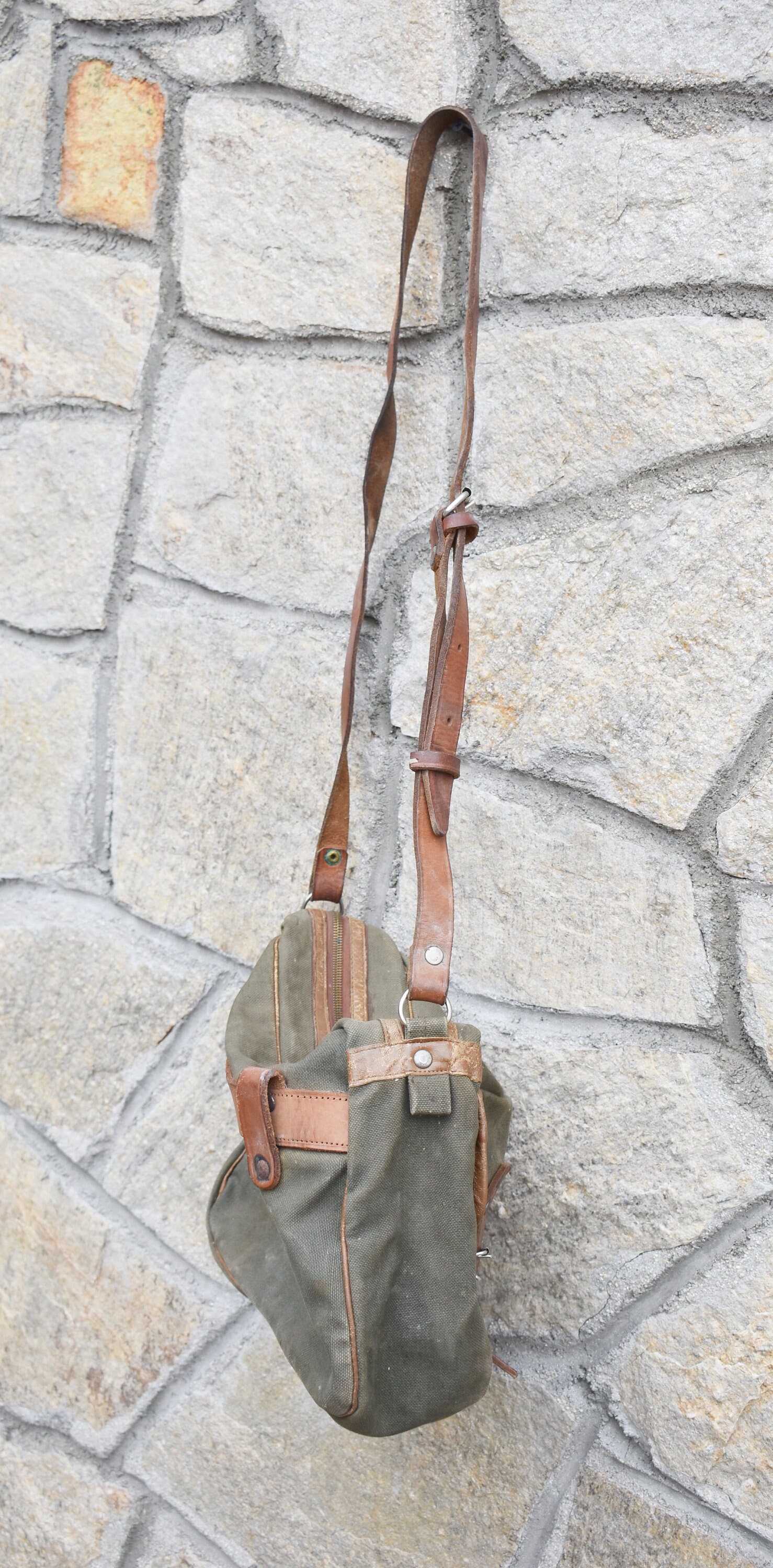 Vintage Shoulder Bag, Compact Shoulder Bag for Hiking