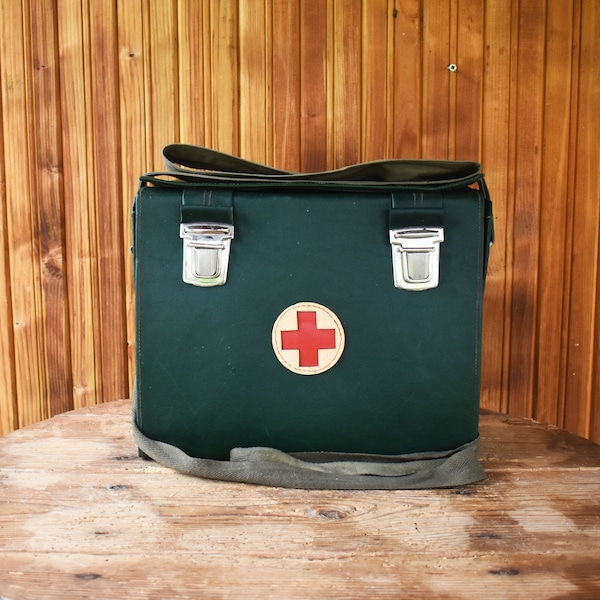 Military Medical Bag, Vintage First Aid Bag, Vintage Medical Box, Vintage Doctor Bag, Army Medical Bag, First Aid Box, 70's Medical Bag