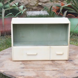 trousse de premiers soins vintage, armoire à pharmacie en bois, armoire médicale suspendue, armoire à pharmacie, armoire à pharmacie en bois, armoire à pharmacie des années 1960