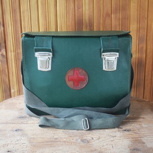 Military Medical Bag, Vintage First Aid Bag, Vintage Medical Box, Vintage Doctor Bag, Army Medical Bag, First Aid Box, 70&#39;s Medical Bag
