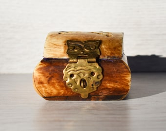 Handmade Mini Bone Jewelry Box: Vintage Brass Keepsake