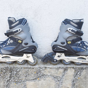 Anciens patins à roulettes pour enfants, Vintage - Label Emmaüs